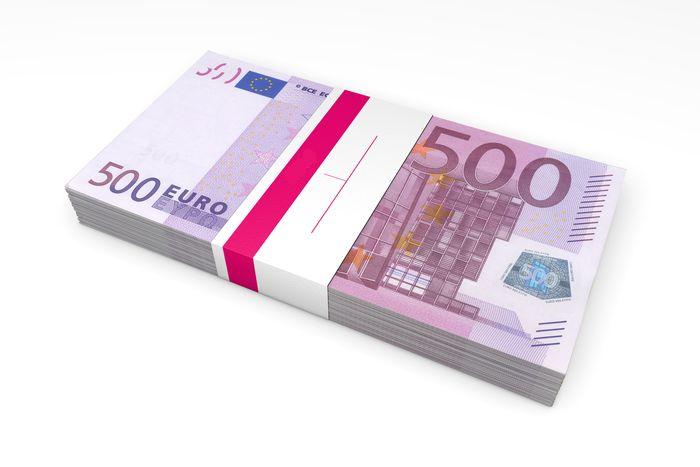 5000 dm in euro